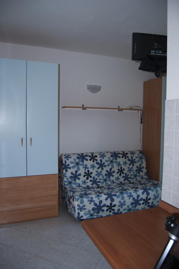 Residence Verde Pineta Принчипина-а-Маре Экстерьер фото